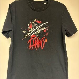 Black Samurai Graphic T-Shirt Medium